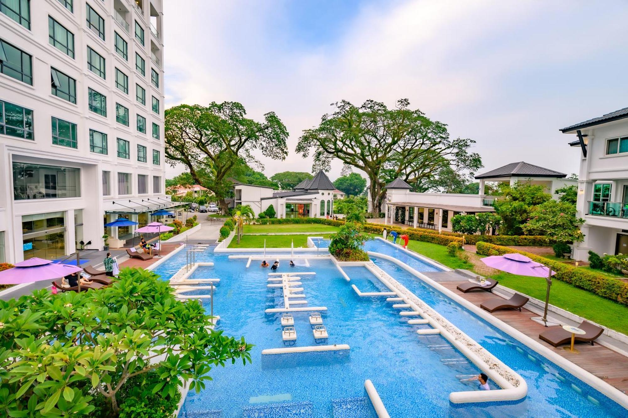 Hotel Seoul Clark Field Exterior photo